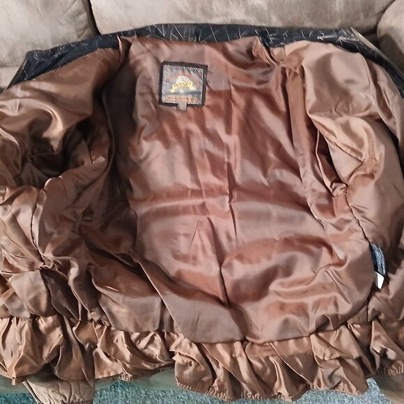 LOWER PRICE (as of 10/27) for this Wilsons LADIES LEATHER JACKET - Picture 4 of 7